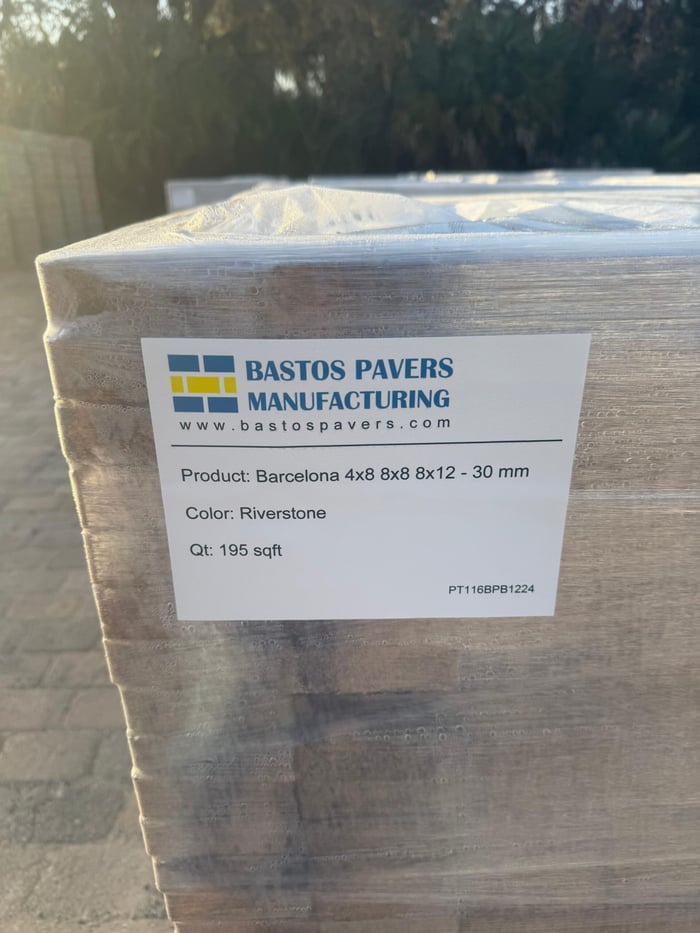 Barcelona Riverstone paver pallet labeled at the Bastos Pavers manufacturing yard