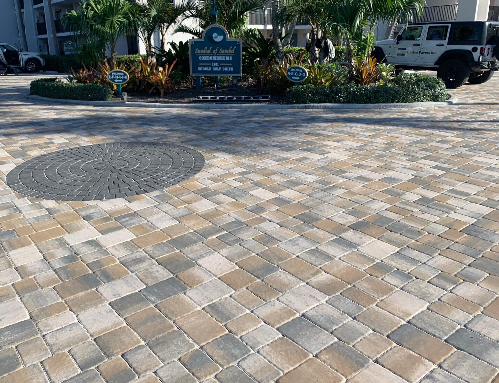 Condominium motor court with circular paver medallion