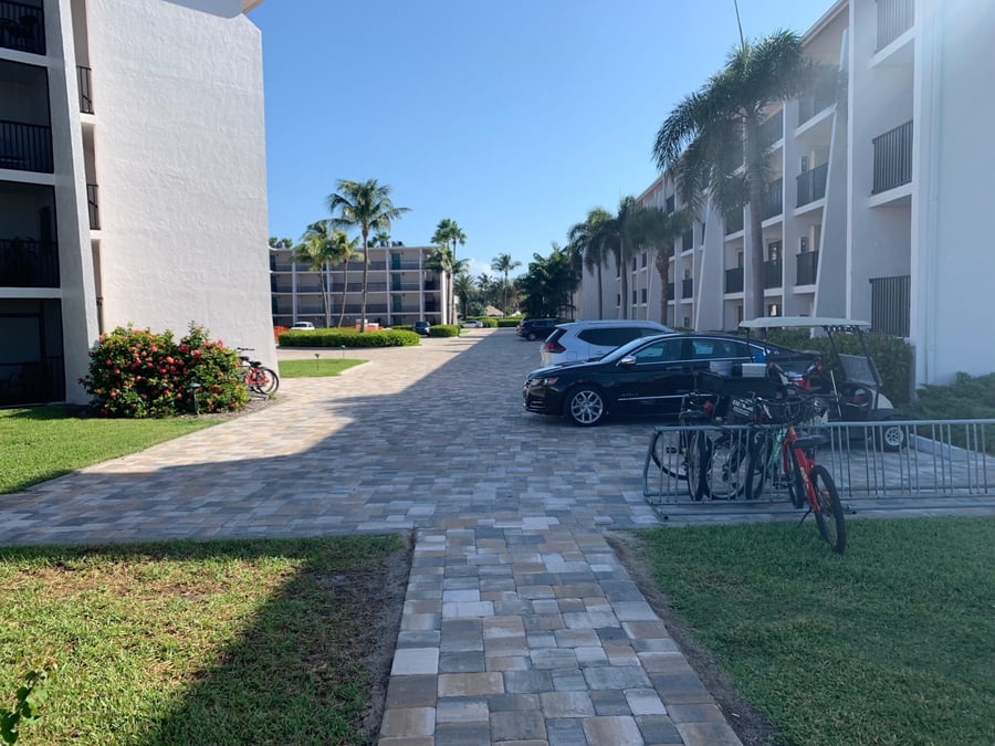 Condo community walkways and drive lanes in blended pavers